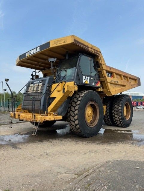 (2) Cat 2011 777F Trucks. 