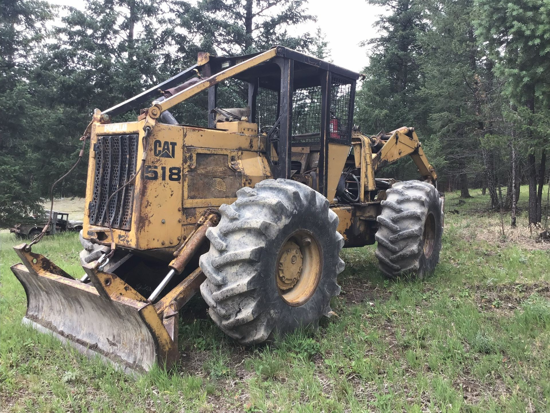 Cat 518 95U log skidder
